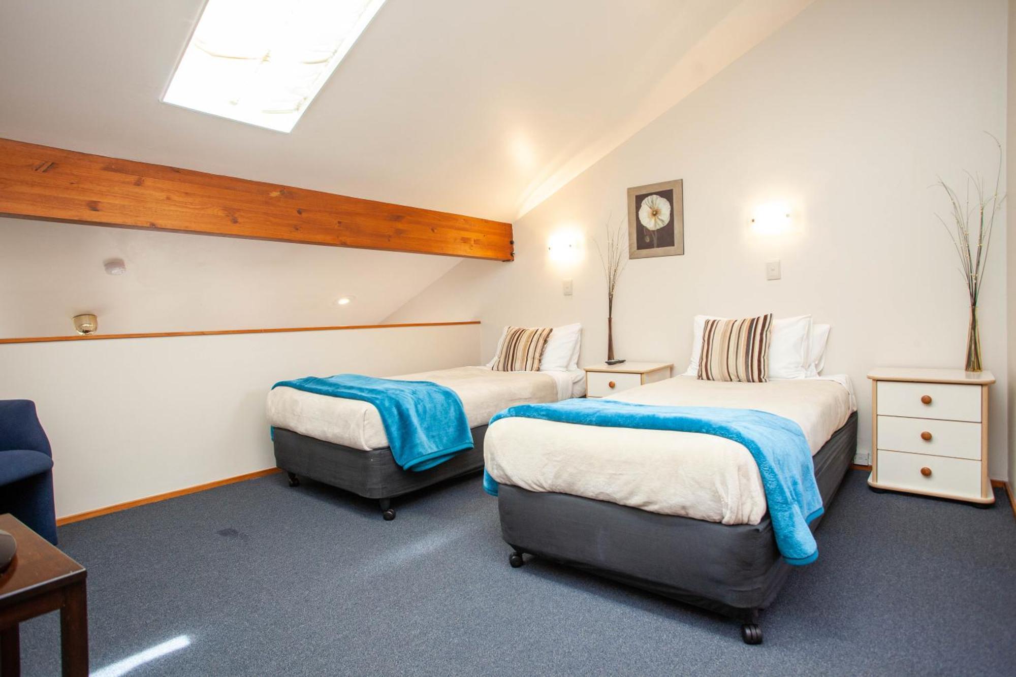 Cascades Lakefront Motel Lac Lac Taupo Chambre photo A room at the hotel